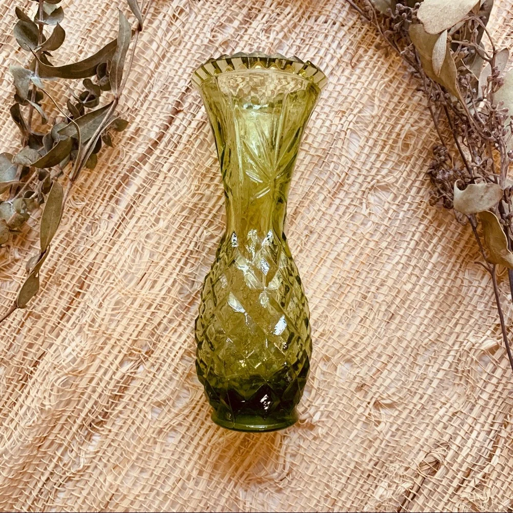 Vintage Green Glass Vase - Picture 1 of 6